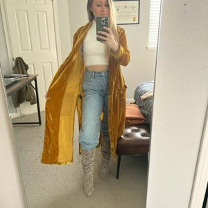 ASTR The Label Velvet Duster